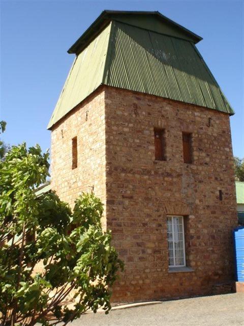 Savanna Guest Farm Grünau Exterior foto